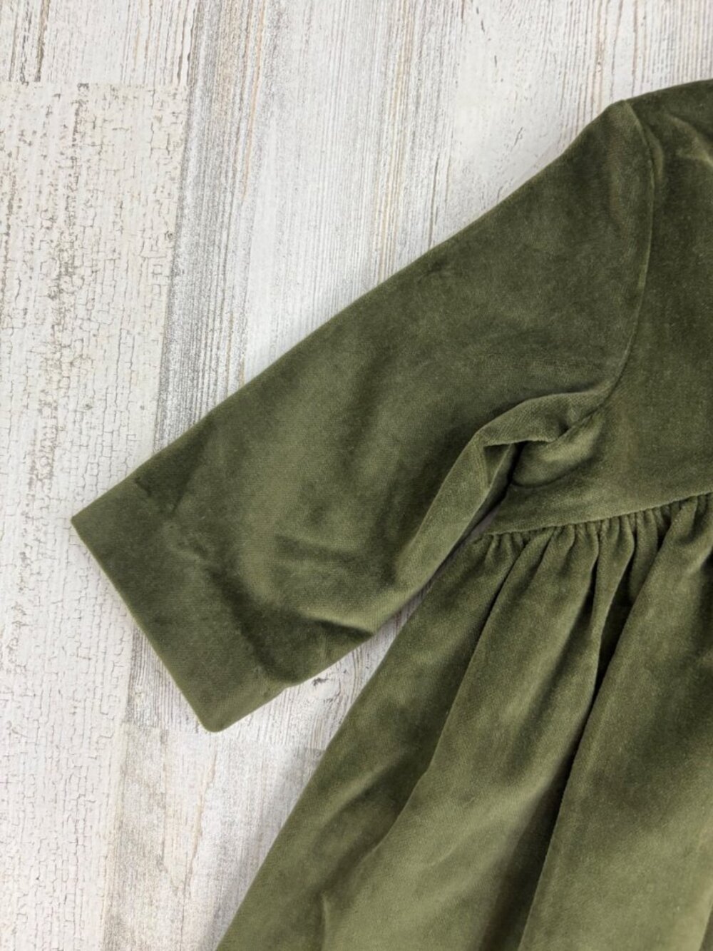 La Coqueta Girls Sz 3T Antonella Green Velvet Dress NWT - Picture 2 of 16